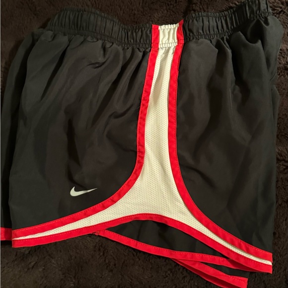 Black, Red, and White Nike shorts - Picture 4 of 5